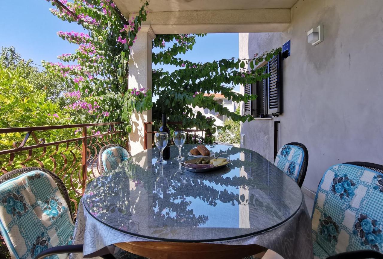 Apartment Adriana Seget Vranjica Εξωτερικό φωτογραφία